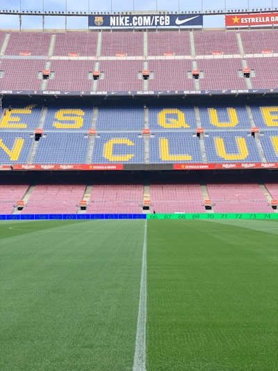 مباراةبرشلونةوباريسسانجيرمانفيدوريأبطالأوروبامواجهةناريةبينعمالقةالكرةالأوروبية